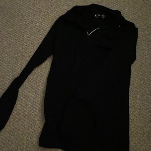 Zyia pull over